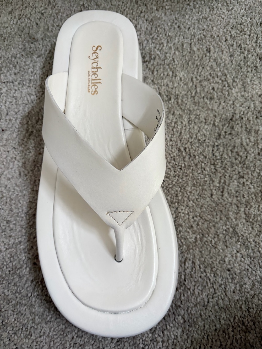 Seychelles Cream Leather Thong Sandals - Picture 6 of 8